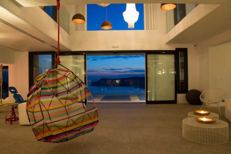 Reception lobby